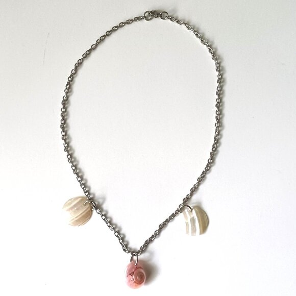 Mother of Pearl Nacre Shells on a Surgical Stainless Steel Chain Necklace - Picture 4 of 6